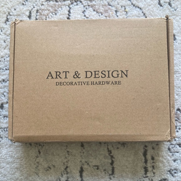 NEW Art & Design Decorative Hardware Light Brushed Brass Flower Knobs - 12 Pack - Picture 2 of 5